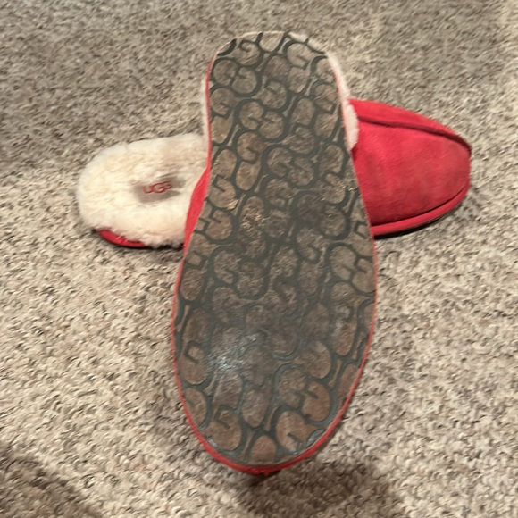 Ugg red suede scuff slip on warm sheepskin slip on shoes sz 10 - Picture 5 of 6